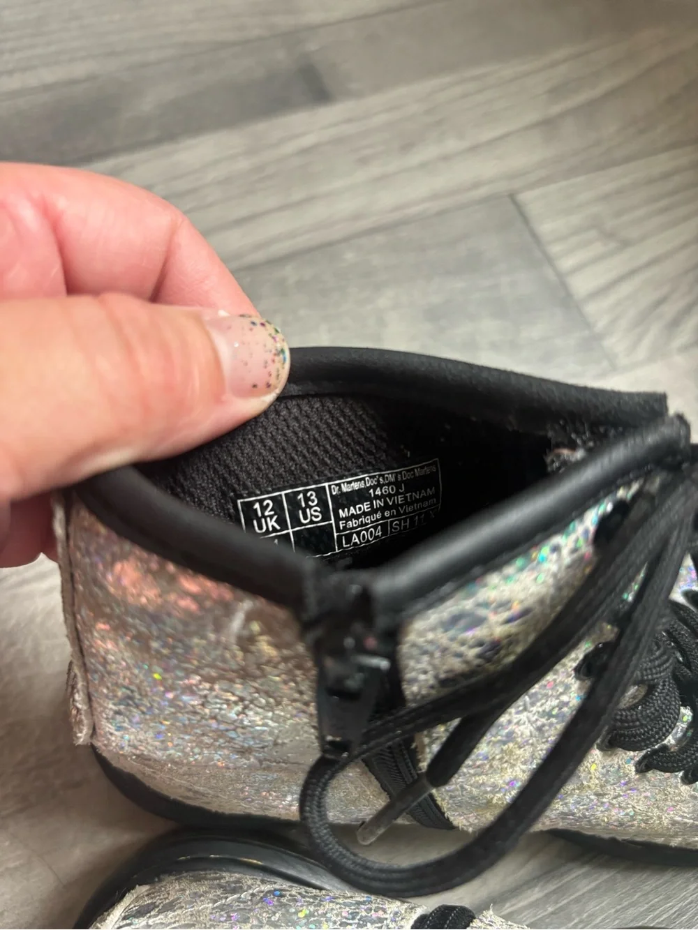 Dr. Martens Boots Silver Crinkle Metallic